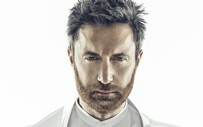 4k, David Guetta, portrait, French DJ, photoshoot, white suit, world star, EDM, popular DJs, Pierre David Guetta