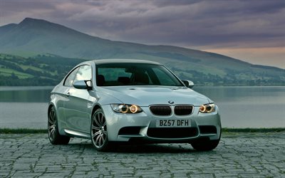 4k, BMW M3 Coupe, headlights, 2010 cars, E92, darkness, UK-spec, Silver BMW M3 Coupe, BMW E92, 2010 BMW M3 Coupe, BMW M3 Coupe E92, german cars, BMW