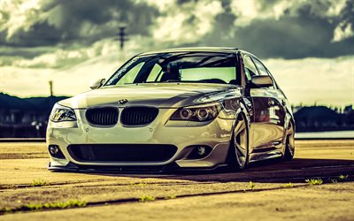bmw m5, 4k, tuning, 2010 voitures, lowriders, e60, 2010 bmw série 5, blanc bmw série 5, bmw e60, voitures allemandes, bmw