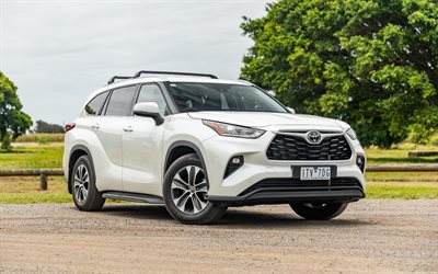 2022, Toyota Kluger, 4k, front view, exterior, white SUV, white Toyota Kluger, hybrid, 7 Seat SUV, Japanese cars, Toyota