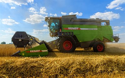 Fendt Corus 526 MCH, 4k, side view, wheat harvesting, 2022 harvesters, agricultural machinery, green combine, 2022 Fendt Corus, green harvest, grain harvest, agricultural concepts, Fendt