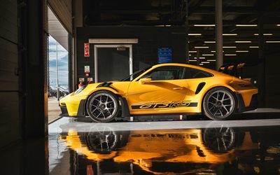 2022, Porsche 911 GT3 RS, Weissach Package, 4k, side view, exterior, yellow sports car, yellow 911 GT3 RS, racing car, Porsche 911 tuning, German sports cars, Porsche