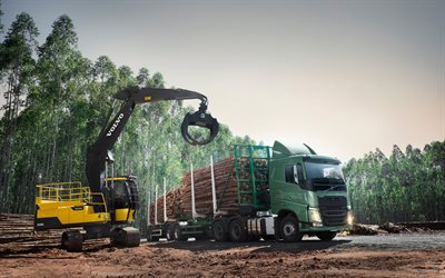 volvo fh 540 i-shift 6x4 traktör, volvo ec250d l, 4k, logging, 2022 kamyonlar, kereste endüstrisi, ekskavatörler, özel ekipmanlar, ahşap taşıyıcılar, 2022 volvo fh, crawler excavator, volvo
