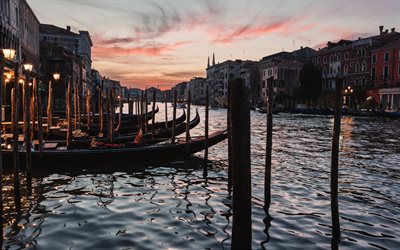 veneza, noite, pôr do sol, barcos, cidade italiana, paisagem urbana de veneza, canais, viagens para veneza, itália