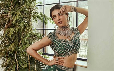 شروتي حسن, 4k, لَوحَة, الممثلة الهندية, إلتقاط صورة, ساري أخضر, فستان أخضر هندي, عارضة الأزياء الهندية, بوليوود