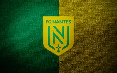 fc nantes 배지, 4k, 녹색 노란색 직물 배경, 리그 1, fc nantes 로고, fc nantes emblem, 스포츠 로고, 프랑스 축구 클럽, fc nantes, 축구, 난테스 fc