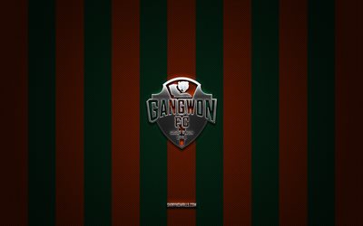 logotipo gangwon fc, clube de futebol sul-coreano, k league 1, fundo de carbono em laranja verde, emblema de gangwon fc, futebol, gangwon fc, coréia do sul, logotipo de metal de prata gangwon fc