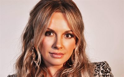 4k, Carly Pearce, portrait, American singer, country style, photoshoot, makeup, beautiful woman, popular singers