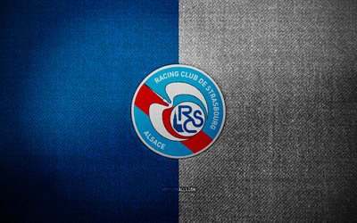 شارة rc strasbourg alsace, 4k, خلفية النسيج الأبيض الأزرق, دوري 1, شعار rc strasbourg alsace, rc strasbourg alsace emblem, شعار الرياضة, نادي كرة القدم الفرنسي, rc strasbourg alsace, كرة القدم, ستراسبورغ ألسيس