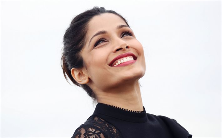 freida pinto, portrait, actrice indienne, photoshoot, robe noire, actrices populaires, star indienne, freida selena pinto