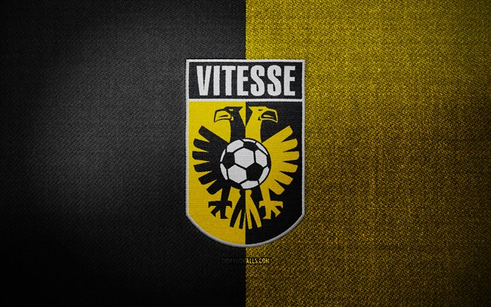 badge sbv vitesse, 4k, sfondo in tessuto giallo nero, eredivisie, logo sbv vitesse, emblema sbv vitesse, logo sportivo, club di calcio olandese, sbv vitesse, calcio, vitesse fc