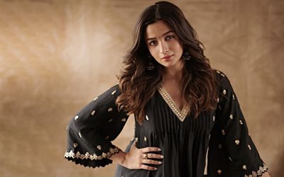 Alia Bhatt, 2022, traditional indian clothing, indian actress, Bollywood, movie stars, saree, pictures with Alia Bhatt, indian celebrity, Alia Bhatt photoshoot