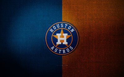 ヒューストン・アストロズのバッジ, 4k, 青オレンジ色の布の背景, mlb, ヒューストン・アストロズのロゴ, 野球, スポーツのロゴ, ヒューストン・アストロズの旗, アメリカの野球チーム, ヒューストン・アストロズ