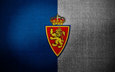 stemma del real saragozza, 4k, sfondo blu tessuto bianco, la liga2, logo del real saragozza, logo sportivo, bandiera del real saragozza, squadra di calcio spagnola, saragozza reale, la liga 2, calcio, real saragozza fc
