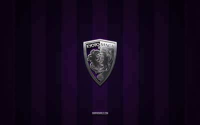 logo du kyoto sanga fc, club de football japonais, ligue j1, fond de carbone violet, emblème du kyoto sanga fc, football, kyoto sanga fc, japon, logo en métal argenté du kyoto sanga fc