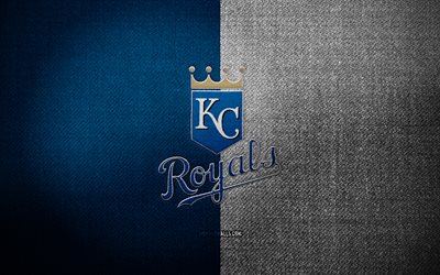insignia de kansas city royals, 4k, fondo de tela blanca azul, mlb, logotipo de kansas city royals, béisbol, logotipo deportivo, bandera de kansas city royals, equipo de béisbol estadounidense, kansas city royals, kc royals