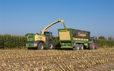 krone big x 630, ensileuse, moissonneuse sur le terrain, récolte de maïs, moissonneuses krone, tracteur avec remorque, récolte, krone